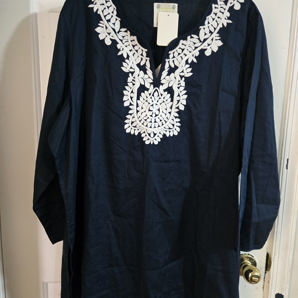 Sigrid Olsen Navy Blue Tunic with White Embroidery